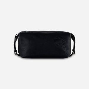 BAROQ BLACK